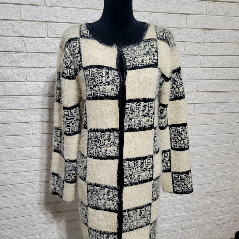 Simply Couture womens Med Checkerboard Fuzzy Wool Blend Cardigan Sweater
